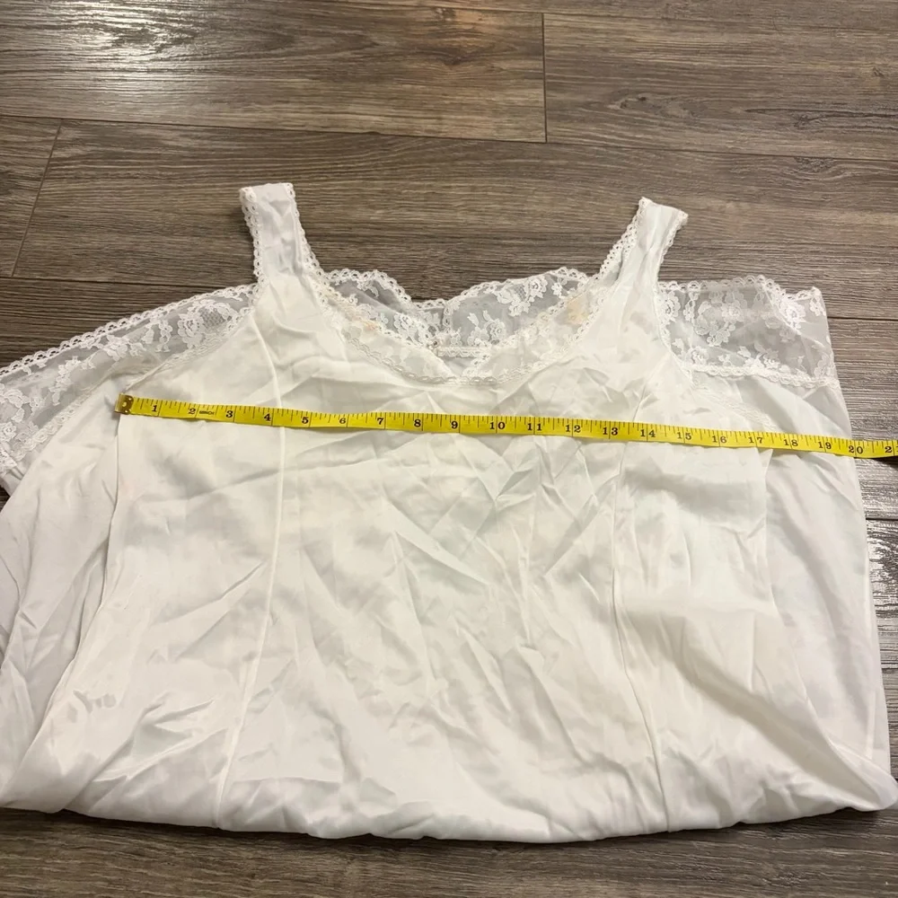 70s/80s European Vintage Triumph Silky Lace Embellished Slip Dress (White/Tan) L